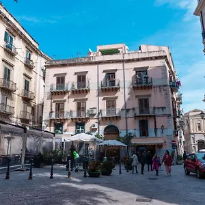 Apartment Nicolhouse - Nel Centro Storico Di, Palermo