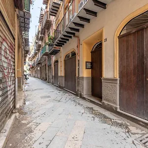 Apartment Vucciria By Wonderful Italy, Palermo