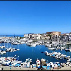 Apartment Cala Mare, Palermo